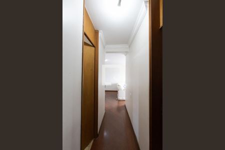Corredor de apartamento à venda com 3 quartos, 68m² em Tatuapé, São Paulo