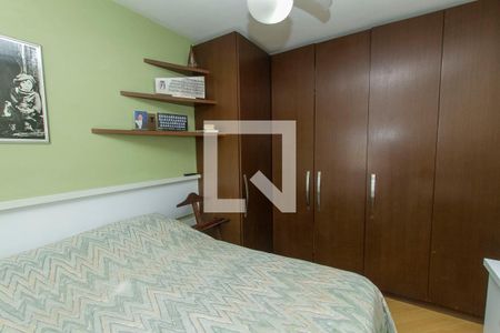 Quarto 1 de apartamento à venda com 2 quartos, 68m² em Floresta, Porto Alegre