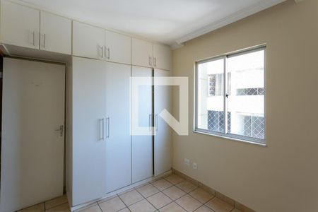 Quarto 1 de apartamento para alugar com 2 quartos, 51m² em Ipiranga, Belo Horizonte