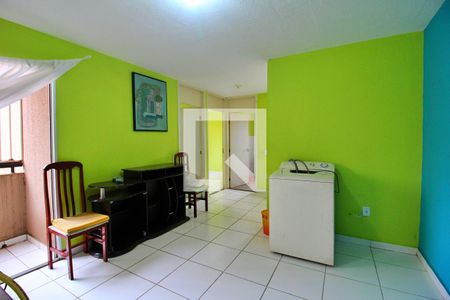 Sala de apartamento para alugar com 2 quartos, 80m² em Jardim Alzira Franco, Santo André