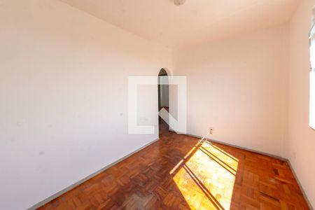 Sala de apartamento para alugar com 2 quartos, 60m² em Padre Eustáquio, Belo Horizonte