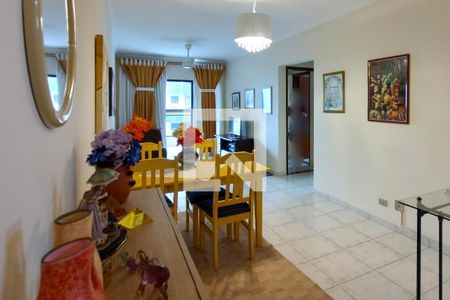 Sala de apartamento para alugar com 2 quartos, 84m² em Vila Tupi, Praia Grande