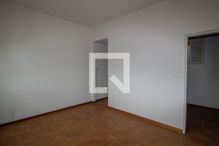 Sala de apartamento para alugar com 2 quartos, 63m² em Jd Vinte E Cinco de Agosto, Duque de Caxias