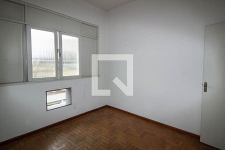 Quarto 1 de apartamento para alugar com 2 quartos, 63m² em Jd Vinte E Cinco de Agosto, Duque de Caxias