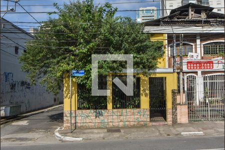 Fachada de casa para alugar com 5 quartos, 195m² em Brooklin, São Paulo