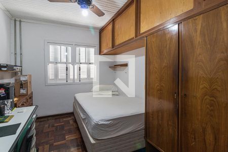 Quarto 2 de casa à venda com 2 quartos, 75m² em Vl Ipiranga, Porto Alegre