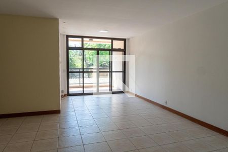 Sala de apartamento para alugar com 3 quartos, 120m² em Maceió, Niterói