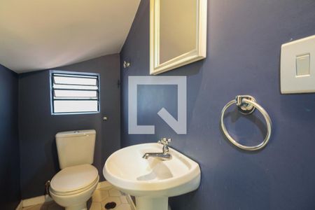 Lavabo  de casa para alugar com 3 quartos, 150m² em Mooca, São Paulo