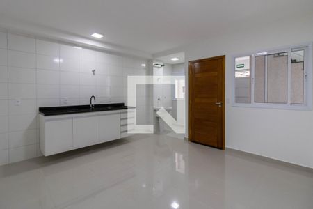 Sala / Cozinha de casa de condomínio para alugar com 2 quartos, 48m² em Parada Inglesa, São Paulo