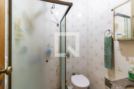 Casa à venda com 280m², 5 quartos e 2 vagas Casa à venda com 280m², 5 quartos e 2 vagasBanheiro Casa 1