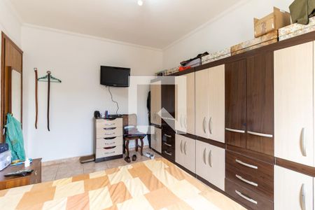 Casa à venda com 280m², 5 quartos e 2 vagas Casa à venda com 280m², 5 quartos e 2 vagasQuarto Casa 1