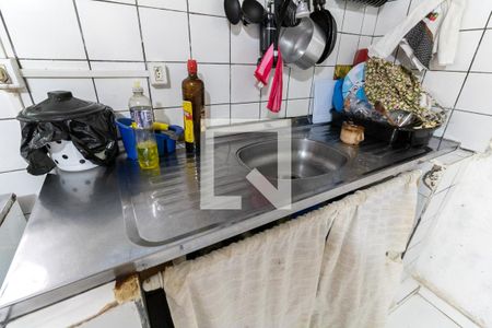 Casa à venda com 280m², 5 quartos e 2 vagas Casa à venda com 280m², 5 quartos e 2 vagasCozinha Casa 2