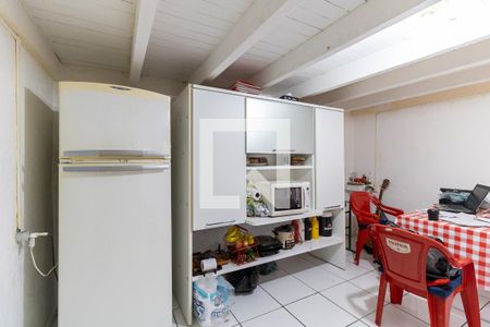 Casa à venda com 280m², 5 quartos e 2 vagas Casa à venda com 280m², 5 quartos e 2 vagasCozinha Casa 2