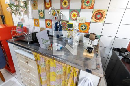 Casa à venda com 280m², 5 quartos e 2 vagas Casa à venda com 280m², 5 quartos e 2 vagasCozinha e Sala Casa 3