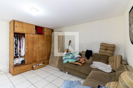 Casa à venda com 280m², 5 quartos e 2 vagas Casa à venda com 280m², 5 quartos e 2 vagasQuarto Casa 2