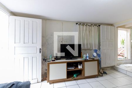 Casa à venda com 280m², 5 quartos e 2 vagas Casa à venda com 280m², 5 quartos e 2 vagasQuarto Casa 2