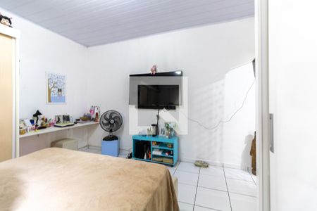 Casa à venda com 280m², 5 quartos e 2 vagas Casa à venda com 280m², 5 quartos e 2 vagasQuarto Casa 3