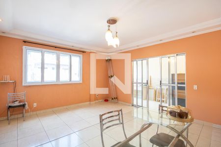 Sala de casa à venda com 3 quartos, 107m² em Santa Maria, Osasco