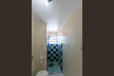 Banheiro de apartamento à venda com 1 quarto, 53m² em Santa Tereza, Porto Alegre