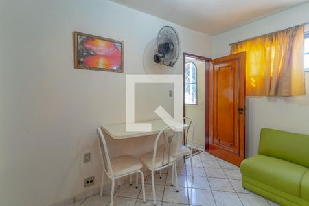 Sala de Estar de apartamento para alugar com 2 quartos, 51m² em Vila Bela, Goiânia