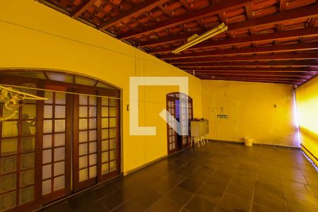 Sacada da Sala de casa à venda com 6 quartos, 350m² em Vila Flórida, Guarulhos