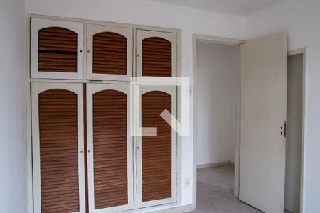 Quarto 1 de apartamento para alugar com 2 quartos, 70m² em Zé Garoto, São Gonçalo