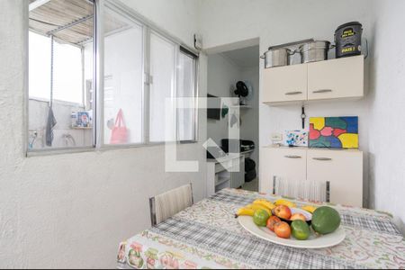 Sala e Cozinha de casa à venda com 1 quarto, 40m² em Jardim Santo Elias, São Paulo