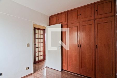 Quarto 1 de apartamento para alugar com 2 quartos, 60m² em Vila Pauliceia, São Paulo