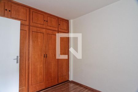 Quarto 1 de apartamento para alugar com 2 quartos, 60m² em Vila Pauliceia, São Paulo