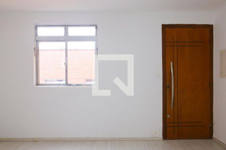 Sala de apartamento para alugar com 2 quartos, 60m² em Vila Camilopolis, Santo André