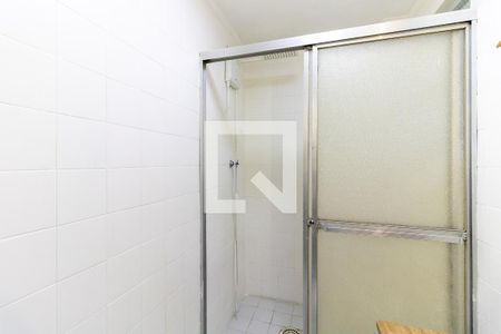 Banheiro  de apartamento à venda com 1 quarto, 64m² em Cambuci, São Paulo