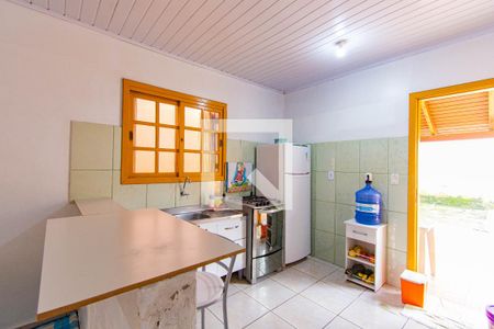 Cozinha  de casa à venda com 2 quartos, 48m² em Mato Grande, Canoas