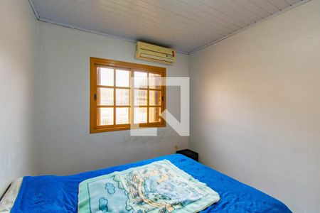 Quarto 1 de casa à venda com 2 quartos, 48m² em Mato Grande, Canoas