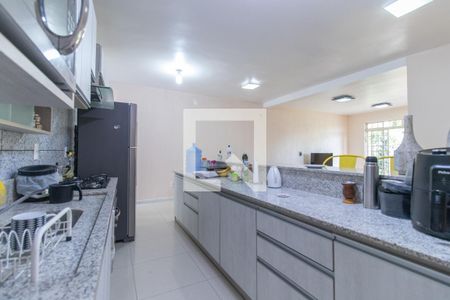 Cozinha e Área de Serviço de casa à venda com 3 quartos, 296m² em Santana, Porto Alegre