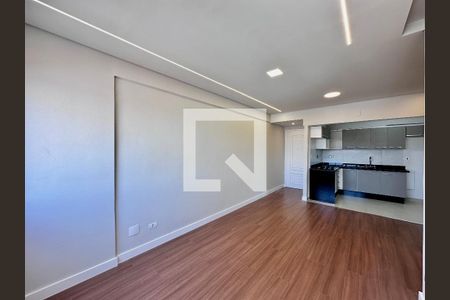 Sala de apartamento à venda com 2 quartos, 75m² em Campo Belo, São Paulo