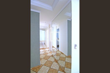 Corredor de apartamento para alugar com 2 quartos, 65m² em Jardim Dom Vieira, Campinas