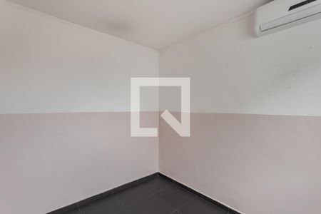 Quarto 1 de apartamento à venda com 2 quartos, 41m² em Jardim Leopoldina, Porto Alegre