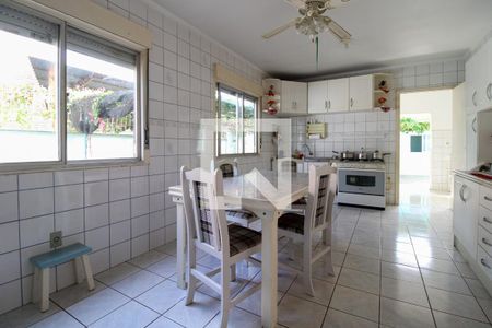 Cozinha de casa à venda com 2 quartos, 130m² em Marechal Rondon, Canoas