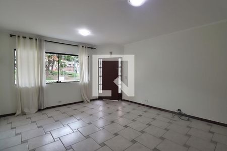 Sala de casa para alugar com 4 quartos, 270m² em Vila Alice, Santo André