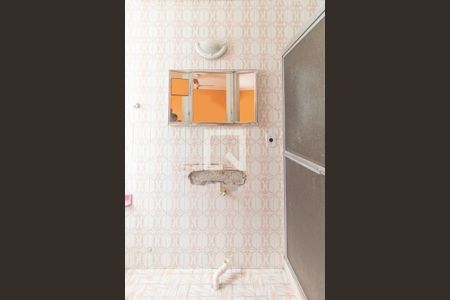 Banheiro de apartamento para alugar com 1 quarto, 37m² em Menino Deus, Porto Alegre