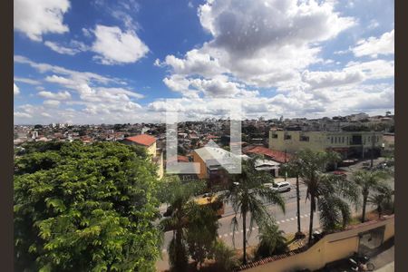 Vista do Quarto 1 de apartamento para alugar com 2 quartos, 48m² em Santa Mônica, Belo Horizonte