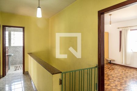 Hall dos Quartos de casa à venda com 3 quartos, 244m² em Jardim Cotinha, São Paulo