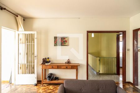 Sala de casa à venda com 3 quartos, 244m² em Jardim Cotinha, São Paulo