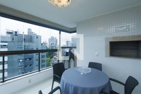 VARANDA GOURMET de apartamento à venda com 3 quartos, 250m² em Auxiliadora, Porto Alegre
