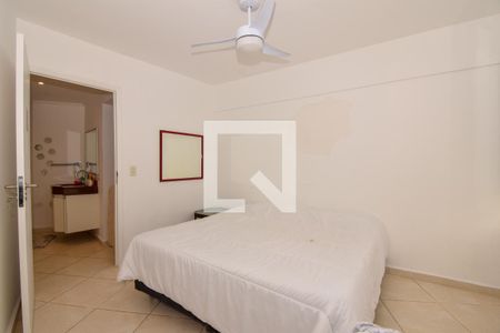 Quarto 1 de apartamento para alugar com 2 quartos, 66m² em Jardim Las Palmas, Guarujá