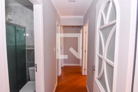 Corredor de apartamento à venda com 3 quartos, 70m² em Vila Antonieta, São Paulo