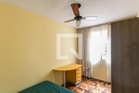 Quarto 2 de apartamento à venda com 2 quartos, 67m² em Medianeira, Porto Alegre