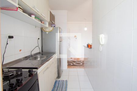 Cozinha de apartamento à venda com 2 quartos, 60m² em Conceição, Osasco