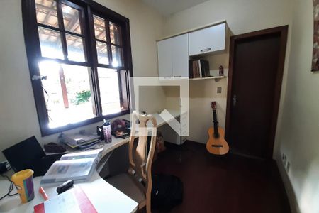 Escritório de casa à venda com 5 quartos, 1300m² em Garças, Belo Horizonte