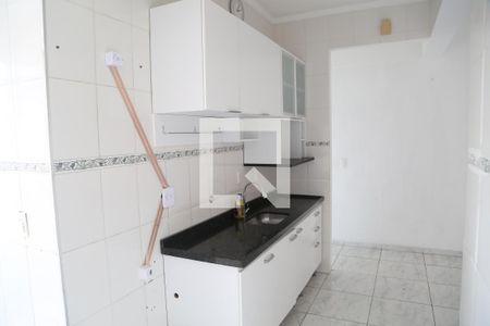 cozinha de apartamento para alugar com 3 quartos, 80m² em Canto do Forte, Praia Grande